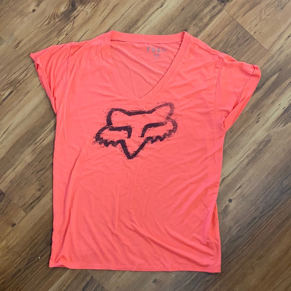 Fox Head V neck Tshirt M